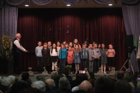 Proslava ob materinskem dnevu v Šalovcih 11